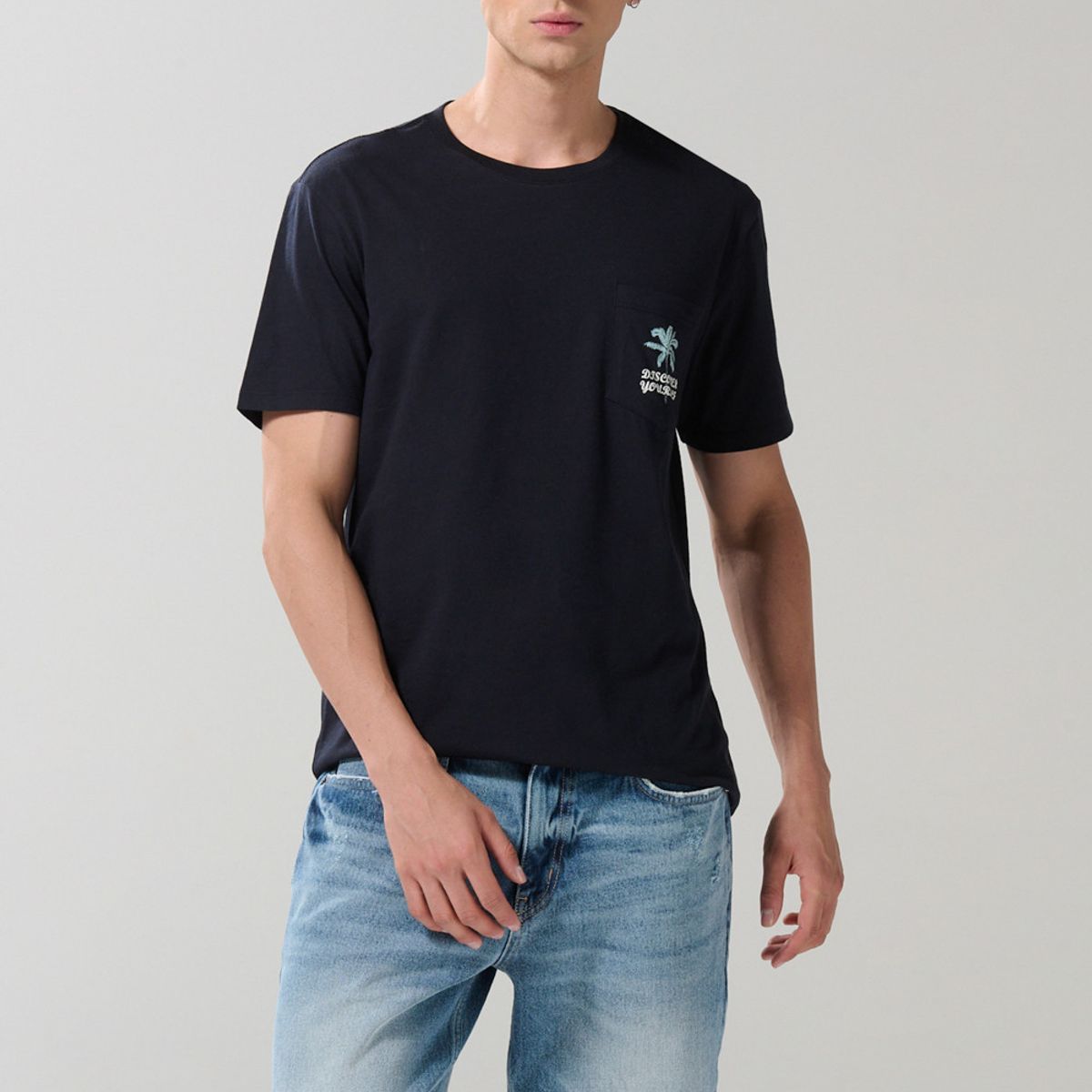 KOAJ - KOAJ Bermuda en jean slim azul con rotos y desgastes Hombre