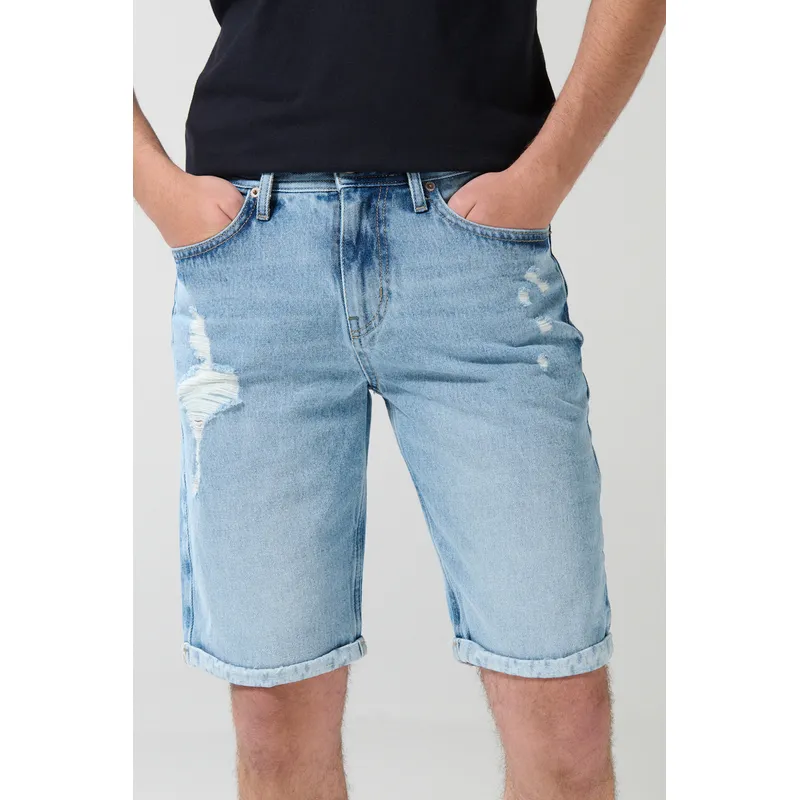 KOAJ - KOAJ Bermuda slim azul en jean con tiro bajo y rotos delante Hombre