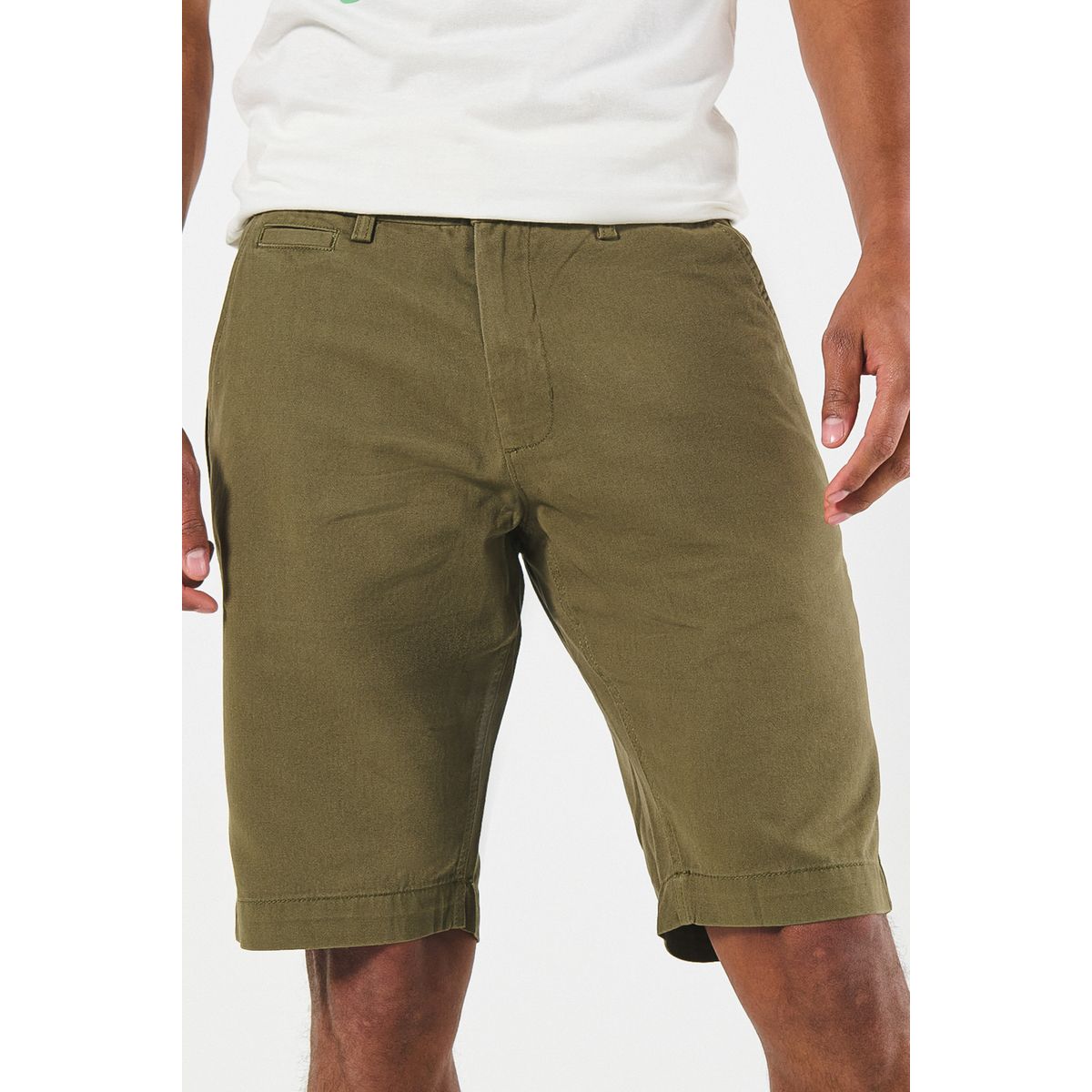 KOAJ - KOAJ Bermuda unicolor en dril tiro bajo con bolsillos funcio Hombre