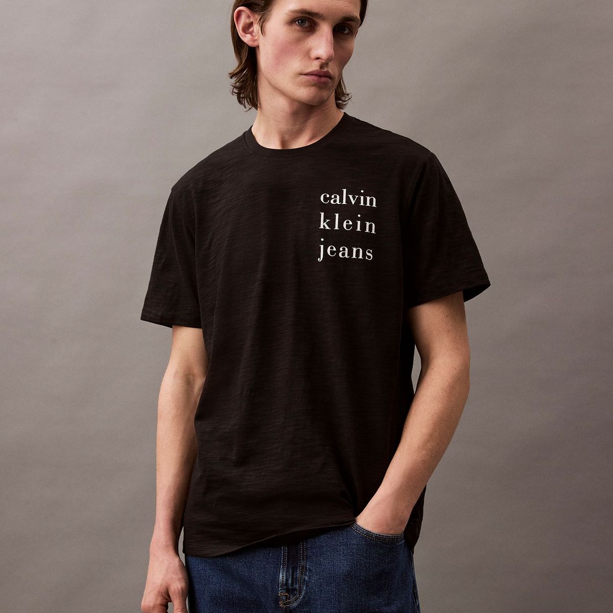 CALVIN KLEIN - Camiseta negra Classic Crewneck Calvin Klein