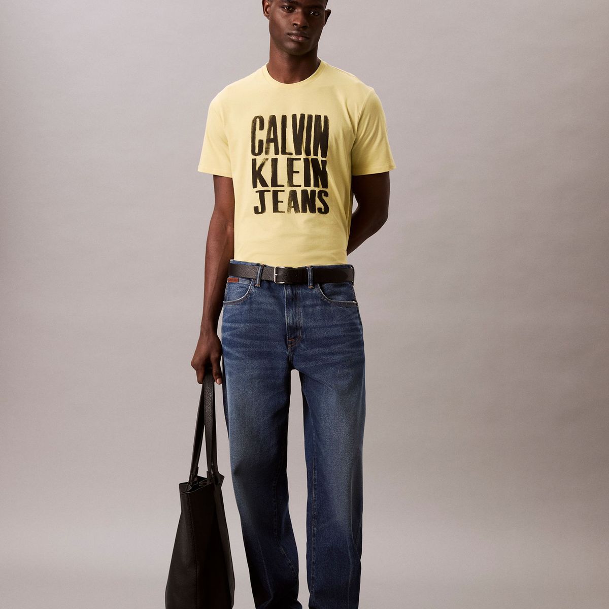 CALVIN KLEIN - Camiseta verde Stacked Graphic Crewnec Calvin Klein