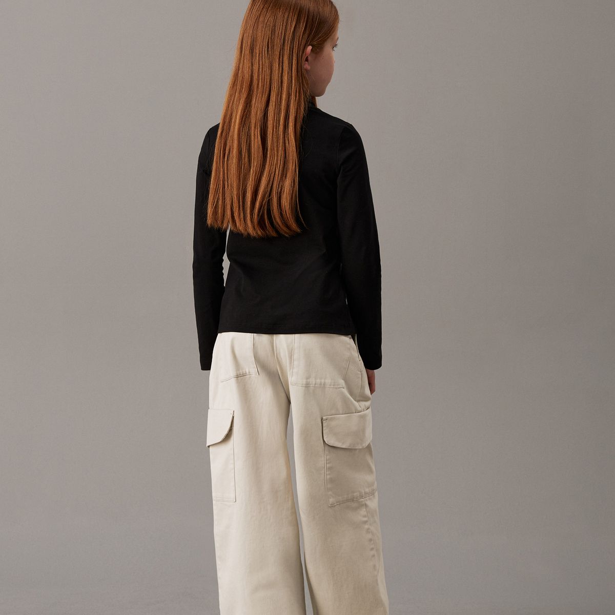 CALVIN KLEIN - Pantalón Beige Cargo de Pierna Ancha Calvin Klein