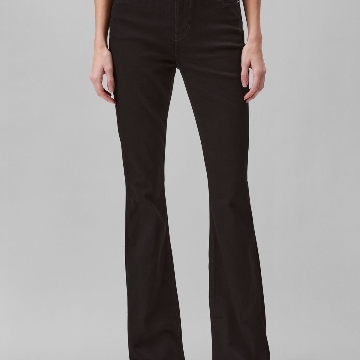 CALVIN KLEIN - Jeans negro de corte acampanado con talle alto Calvin Klein
