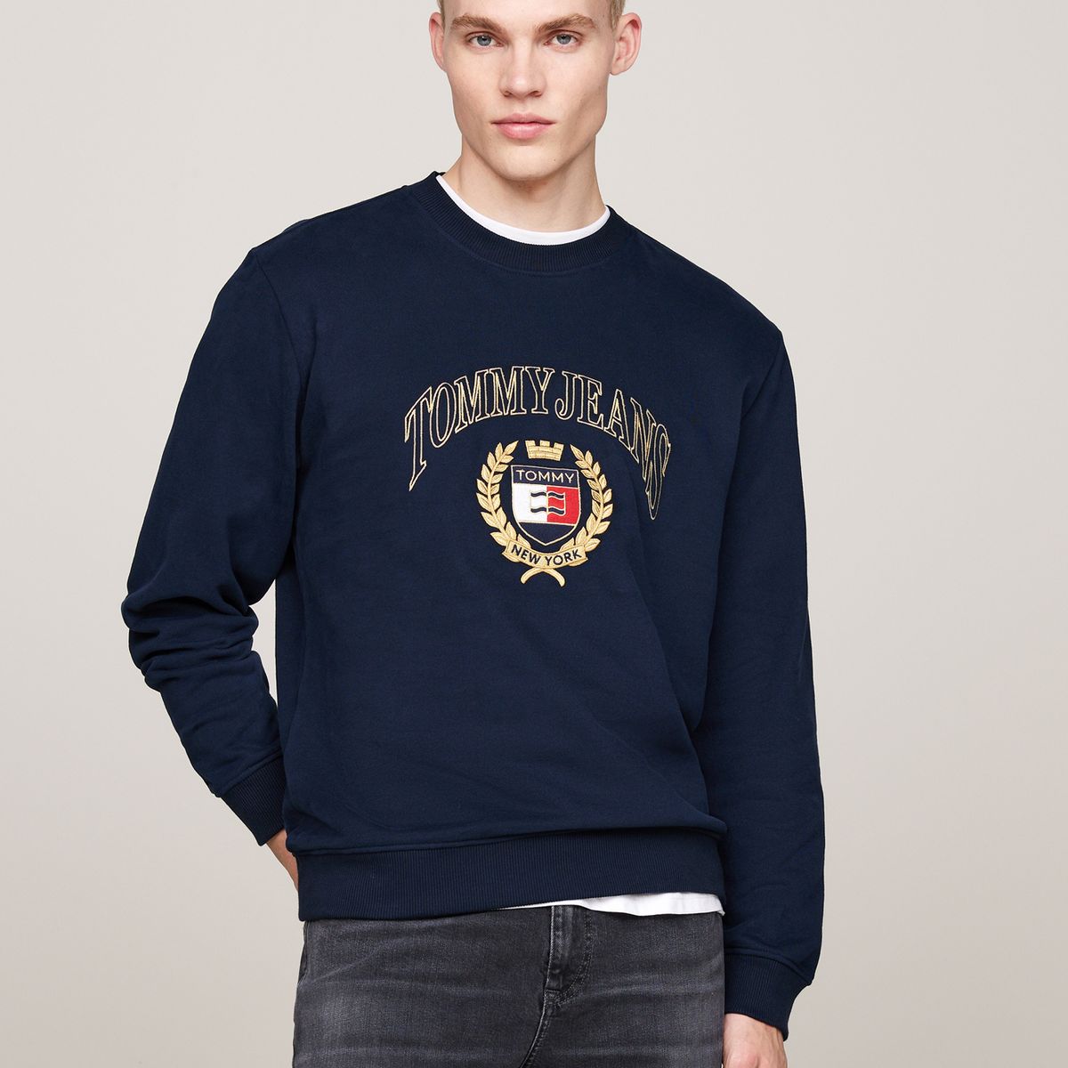 TOMMY HILFIGER - Saco multicolor de cuello redondo con logo bordado Tommy Jeans