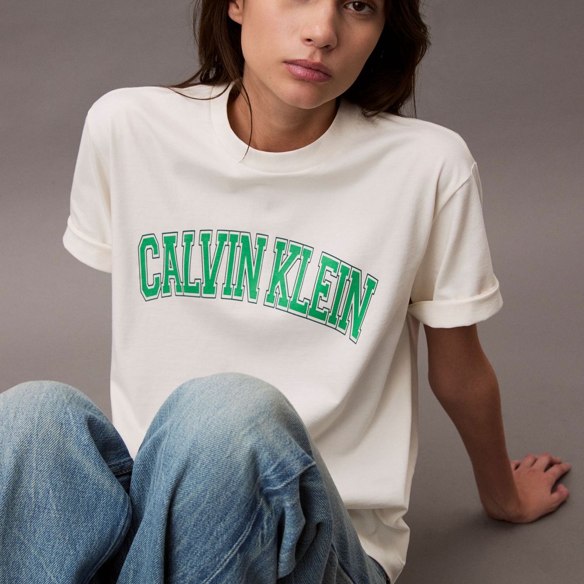 CALVIN KLEIN - Camiseta blanca boxy con logotipo Calvin Klein
