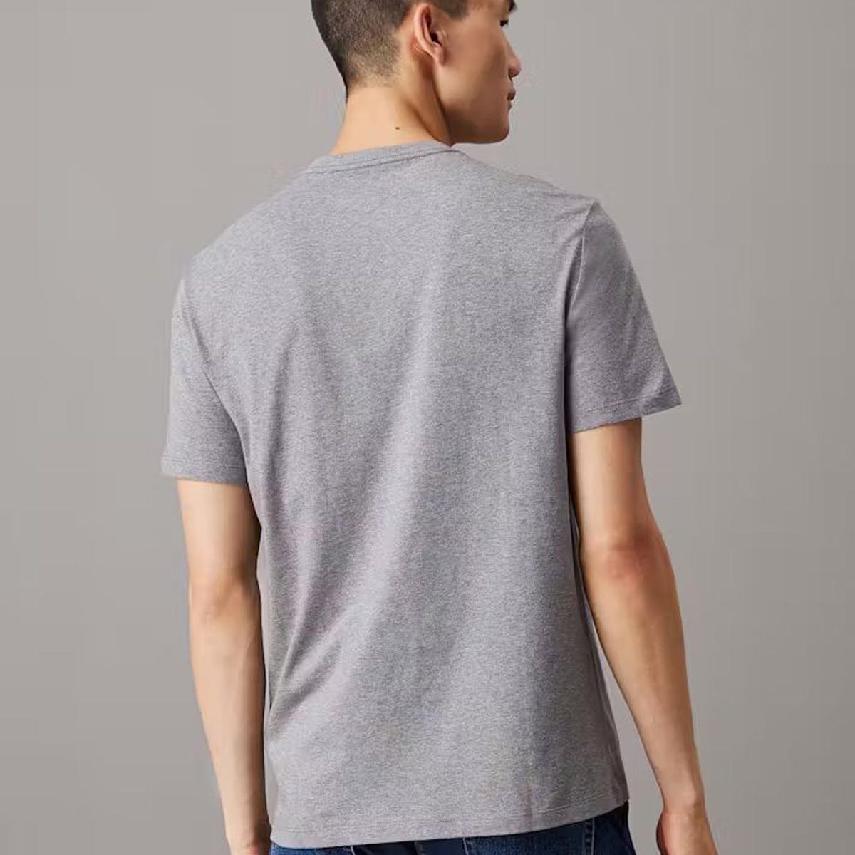 CALVIN KLEIN - Camiseta gris con monograma Calvin Klein