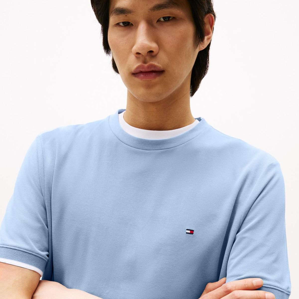 TOMMY HILFIGER - Camiseta azul de corte slim con logo Tommy Hilfiger