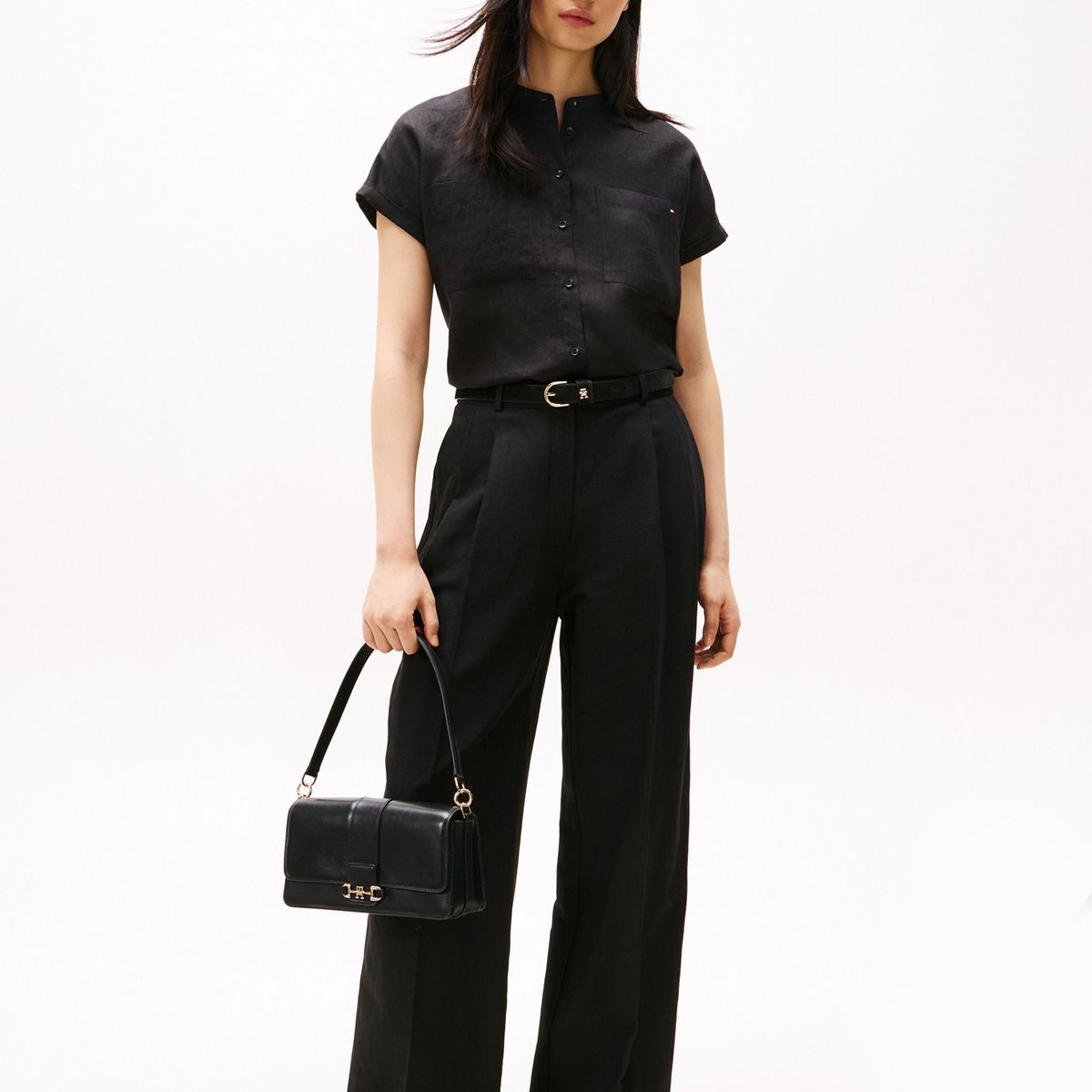 TOMMY HILFIGER - Blusa negra amplia de manga corta en lino Tommy Hilfiger