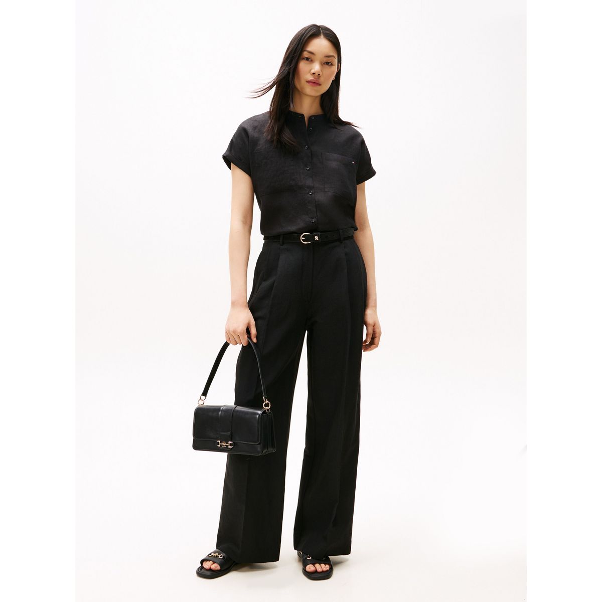 TOMMY HILFIGER - Blusa negra amplia de manga corta en lino Tommy Hilfiger