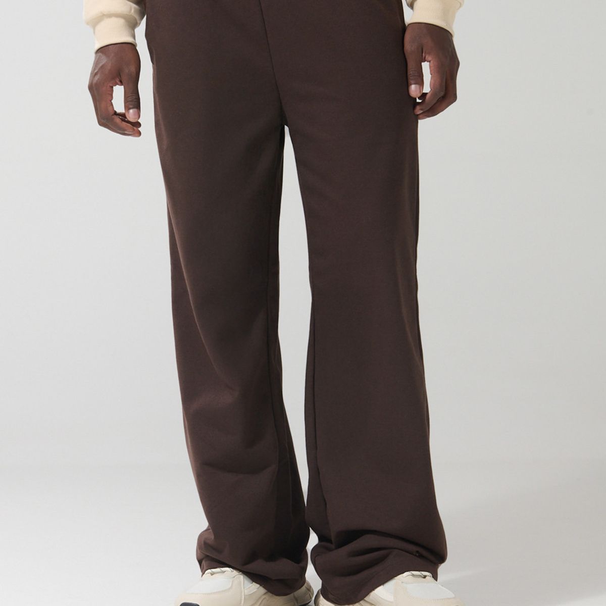 KOAJ - KOAJ Pantalón unicolor tipo jogger bota recta con bolsillos Hombre