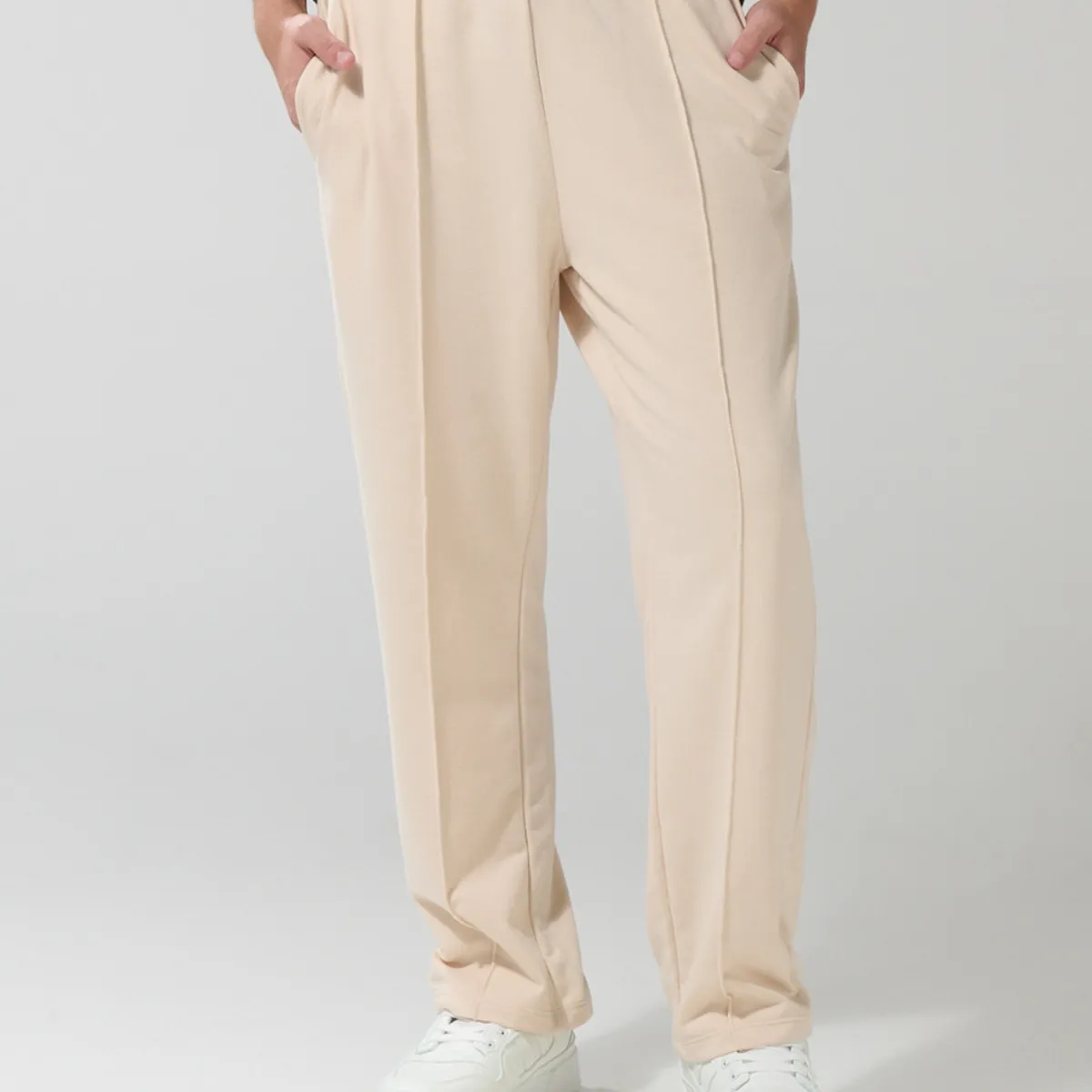 KOAJ - KOAJ Pantalón jogger unicolor con bota recta y vena en frent Hombre