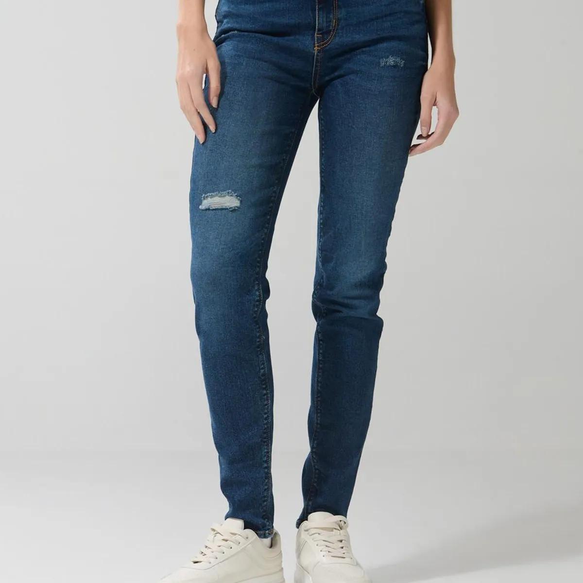 KOAJ - KOAJ Jean azul oscuro jegging con rotos y tiro súper alto Mujer
