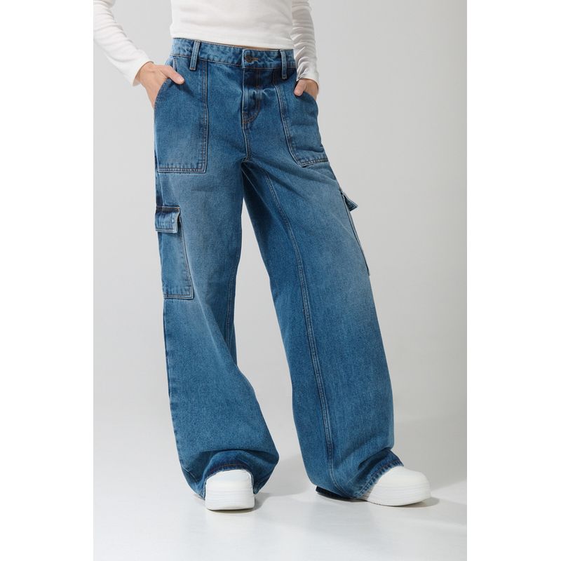 KOAJ - KOAJ Jean azul claro cargo con tiro alto y bota ancha Mujer