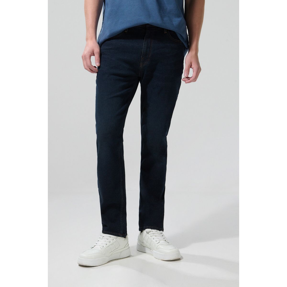 KOAJ - KOAJ Jean tiro bajo straight leg azul intenso con bota rect Hombre