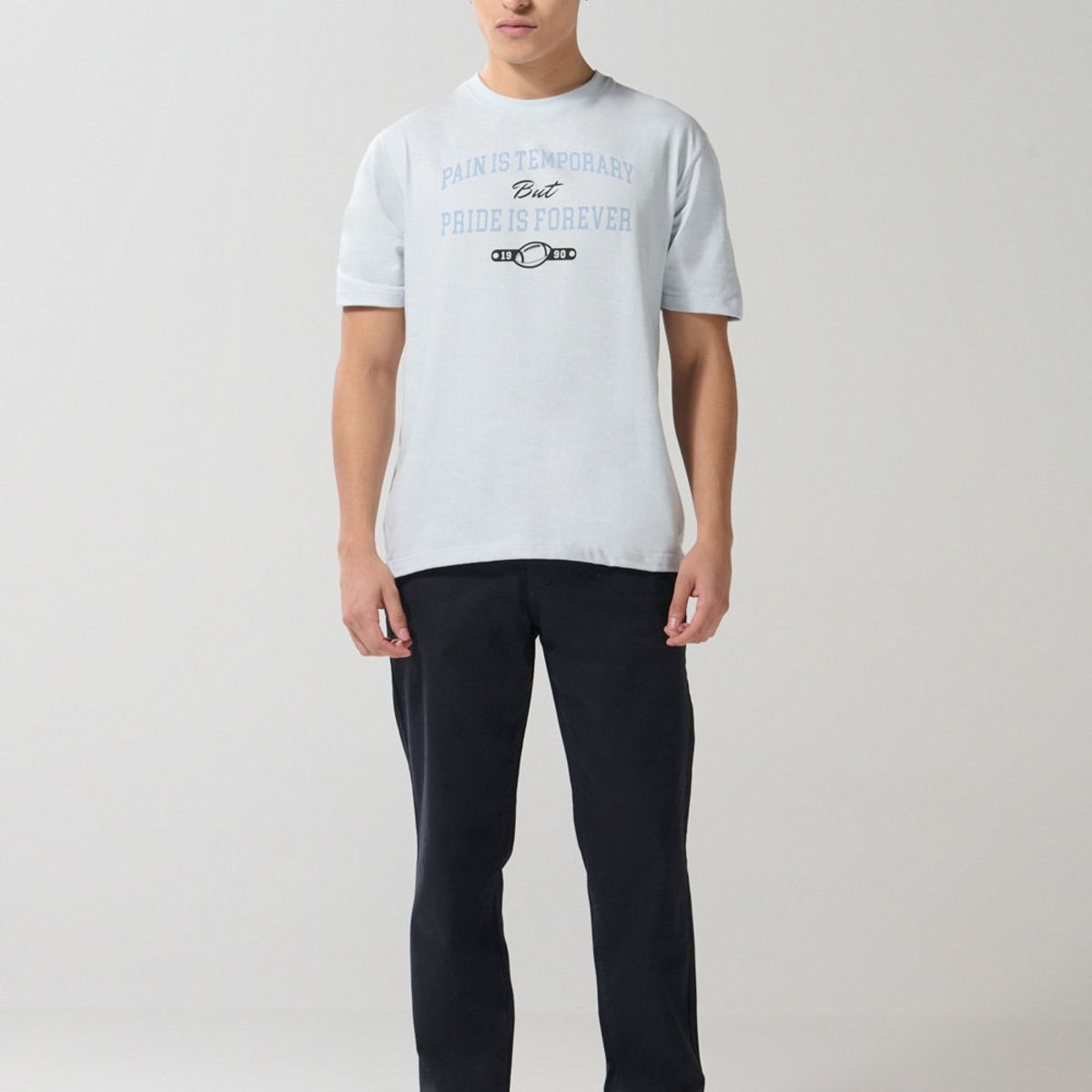 KOAJ - KOAJ Pantalón en dril unicolor slim con tiro medio Hombre