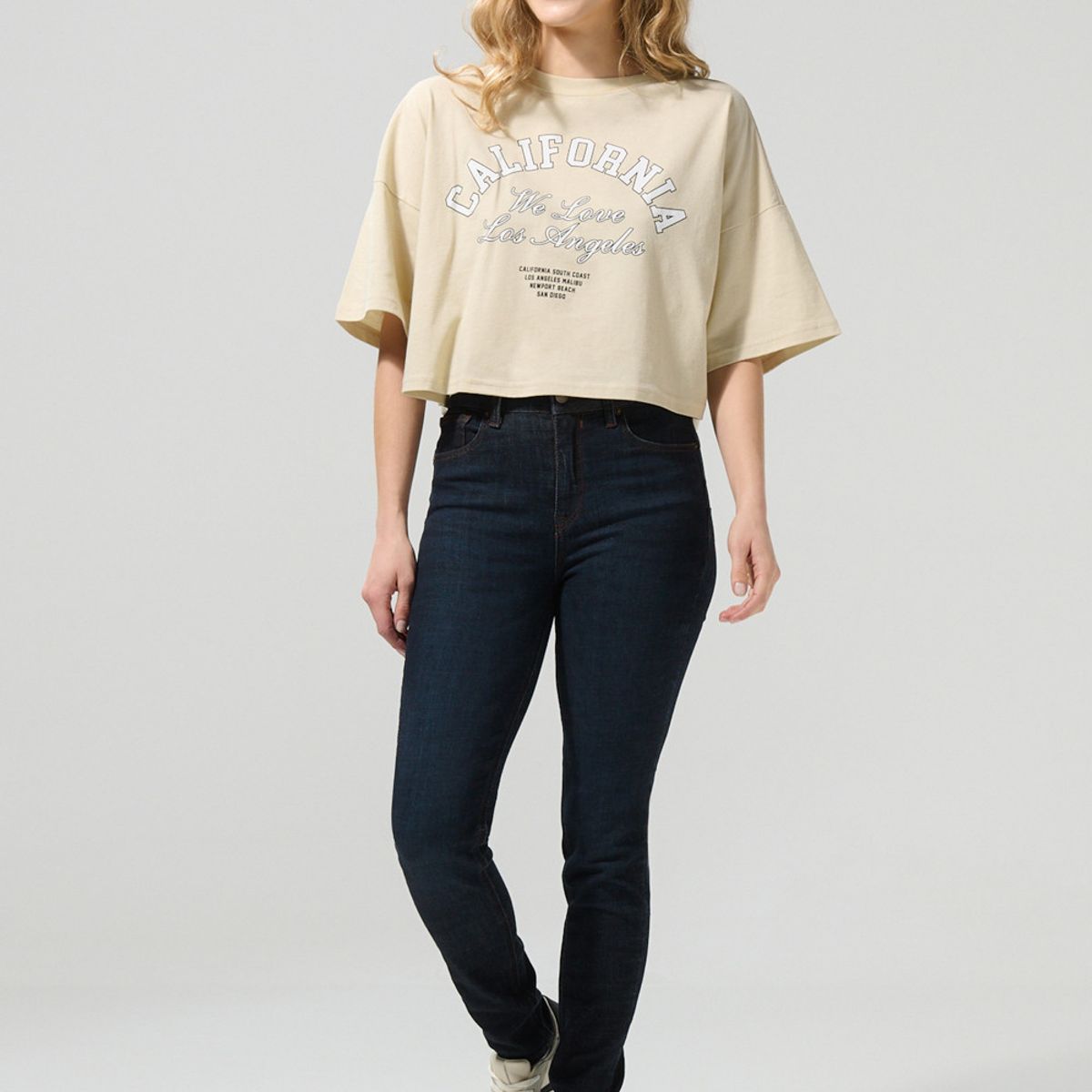 KOAJ - KOAJ Jean azul intenso push up con realce y tiro alto Mujer