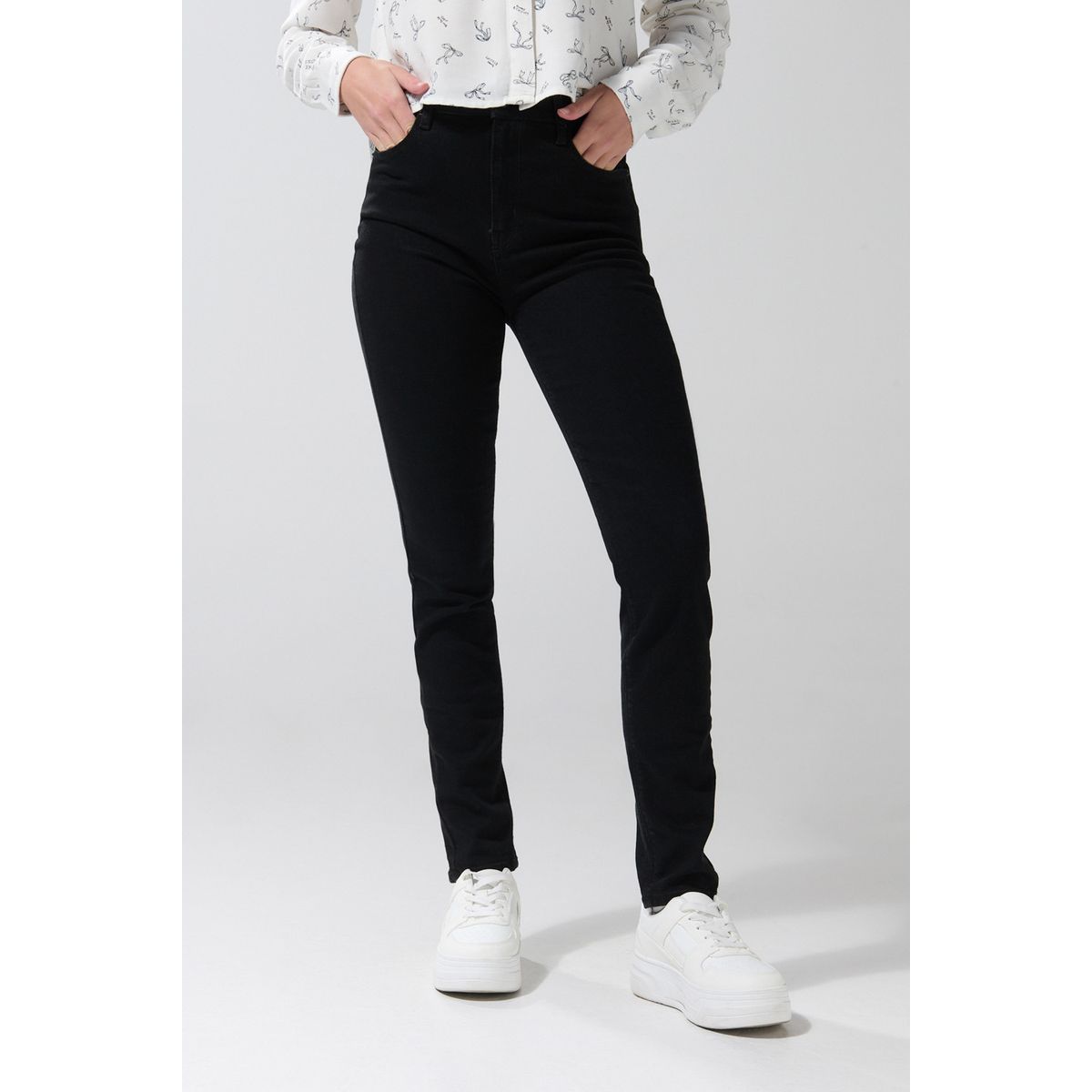 KOAJ - KOAJ Jean negro jegging ajustado con bolsillos y súper tiro Mujer