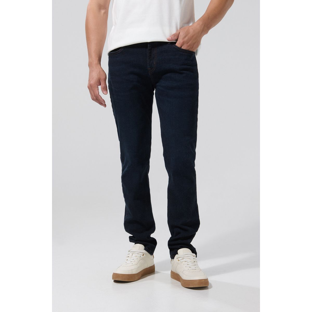 KOAJ - KOAJ Jean azul oscuro slim con tiro bajo y costuras en cont Hombre