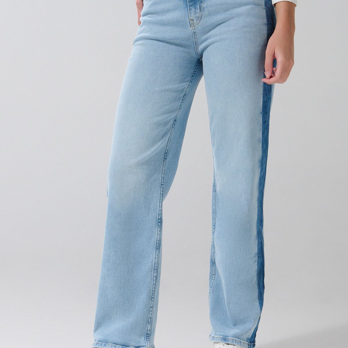 KOAJ - KOAJ Jean straight leg azul con bota recta, tiro alto y cor Mujer
