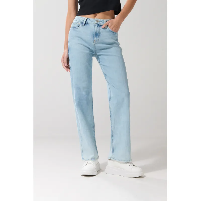 KOAJ - KOAJ Jean azul claro straight leg tiro alto con bota recta