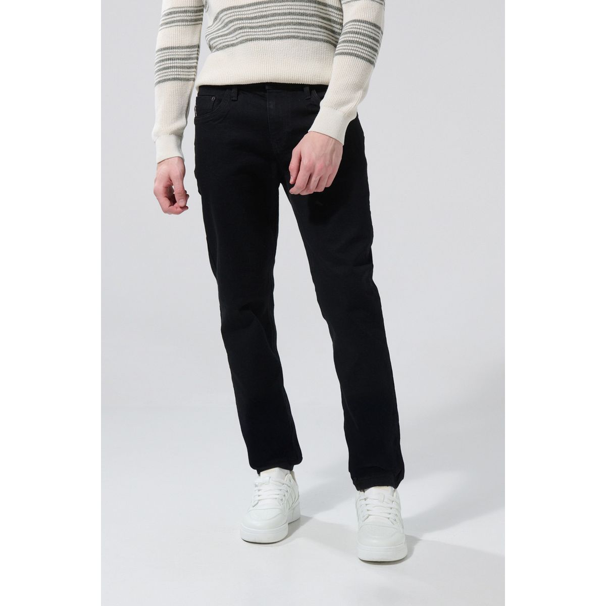 KOAJ - KOAJ Jean negro skinny tiro bajo con bolsillos y ajuste ceñ Hombre