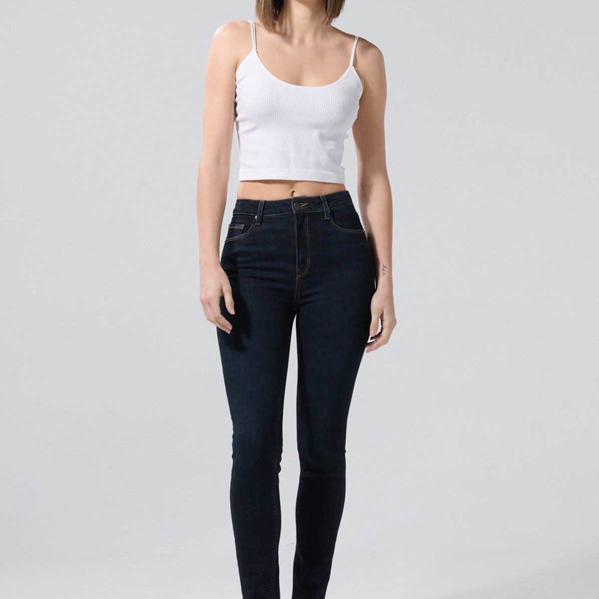 KOAJ - KOAJ Jean tiro súper alto jegging azul intenso con ajuste c Mujer