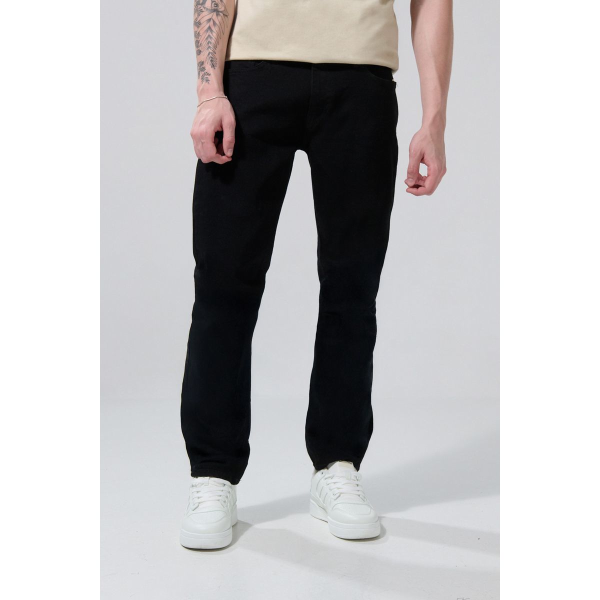KOAJ - KOAJ Jean slim tiro bajo negro con ajuste ceñido y bolsillos Hombre