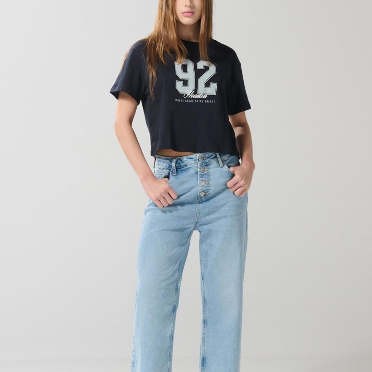 KOAJ - KOAJ Jean azul claro 90´S con bota recta corta y tiro alto Mujer