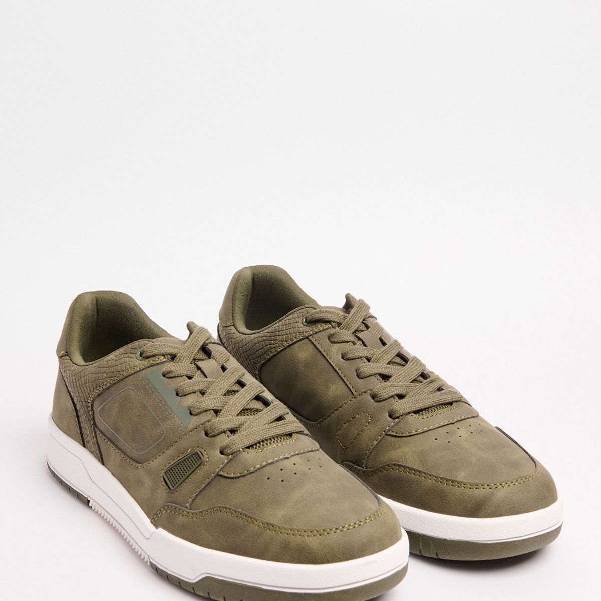 KOAJ - KOAJ Tenis casuales verdes oscuros con perforaciones Hombre