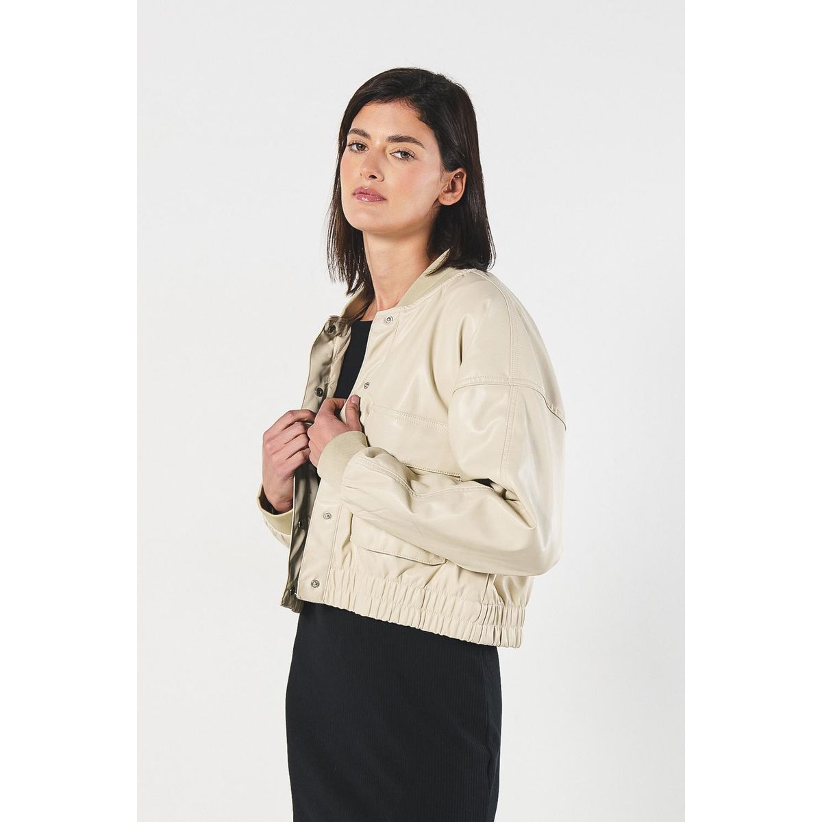 KOAJ - KOAJ Chaqueta bomber tipo crop  en efecto piel en tonos  uni Mujer