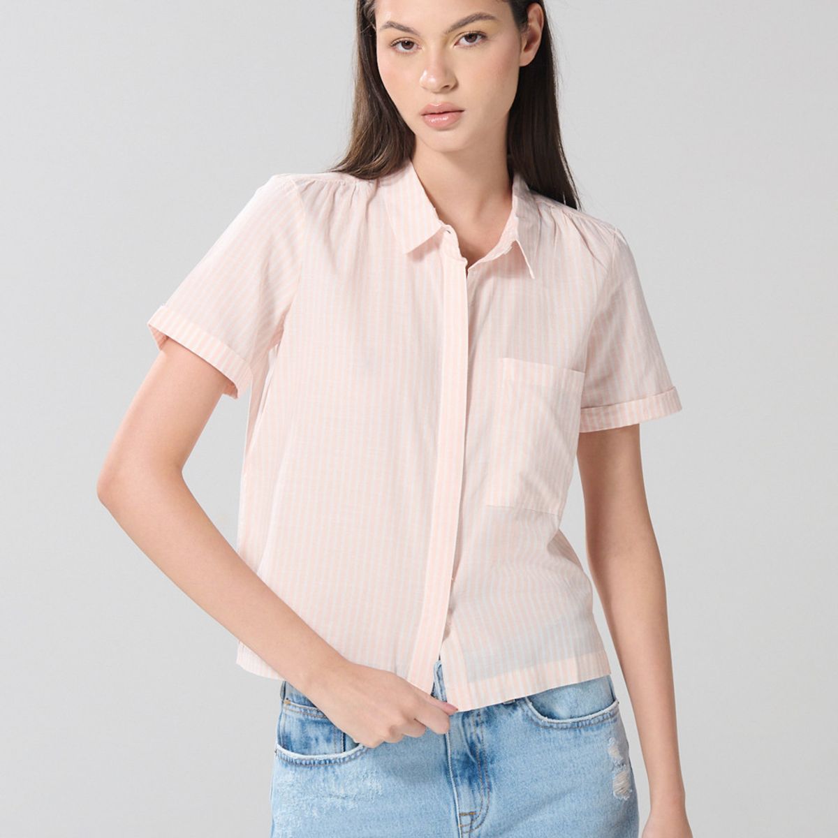 KOAJ - KOAJ Blusa unicolor manga corta a rayas con bolsillo Mujer