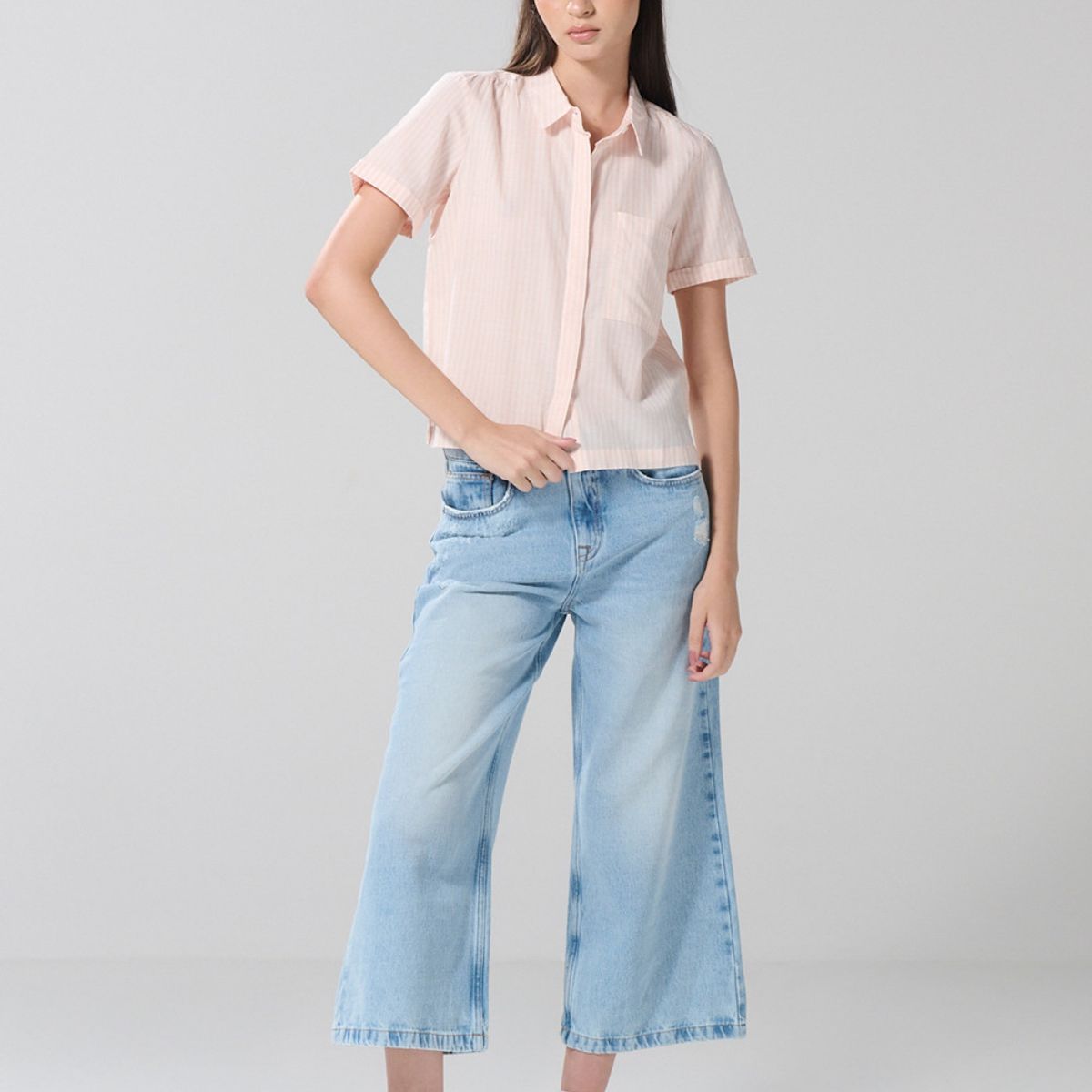 KOAJ - KOAJ Blusa unicolor manga corta a rayas con bolsillo Mujer