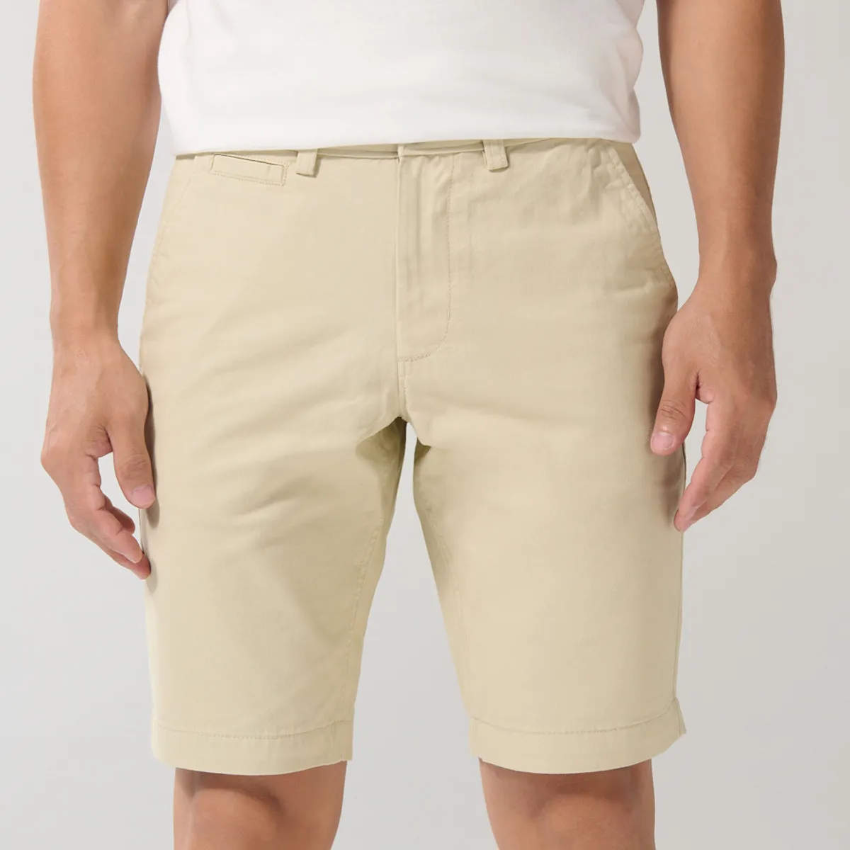 KOAJ - KOAJ Bermuda unicolor en dril ajustada con tiro bajo y bols Hombre