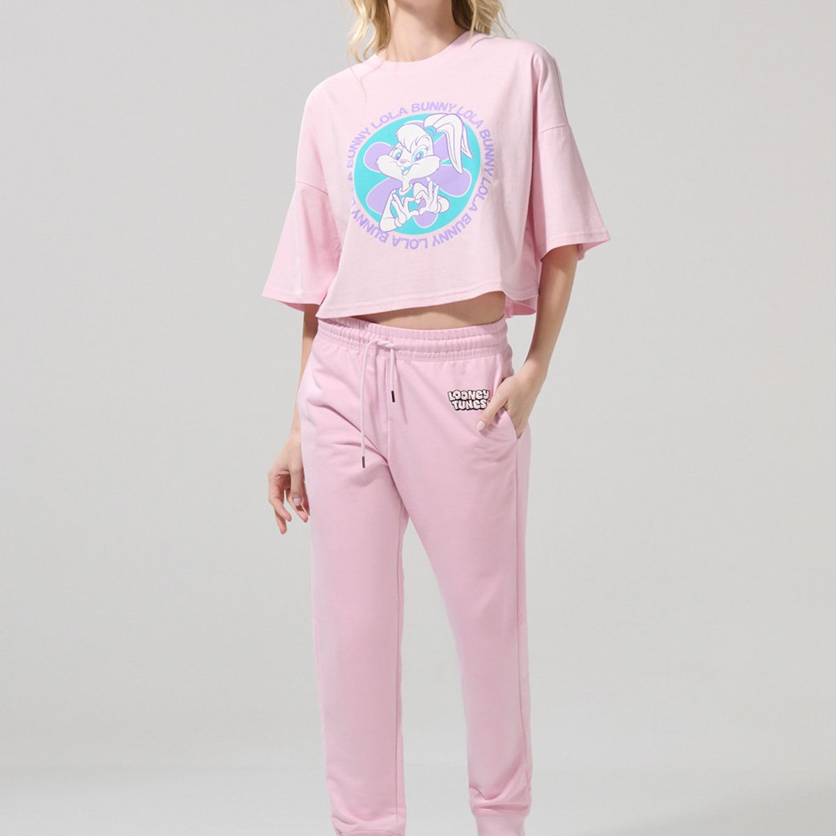 KOAJ - KOAJ Pantalón rosado jogger con estampado de Looney Tunes Niña