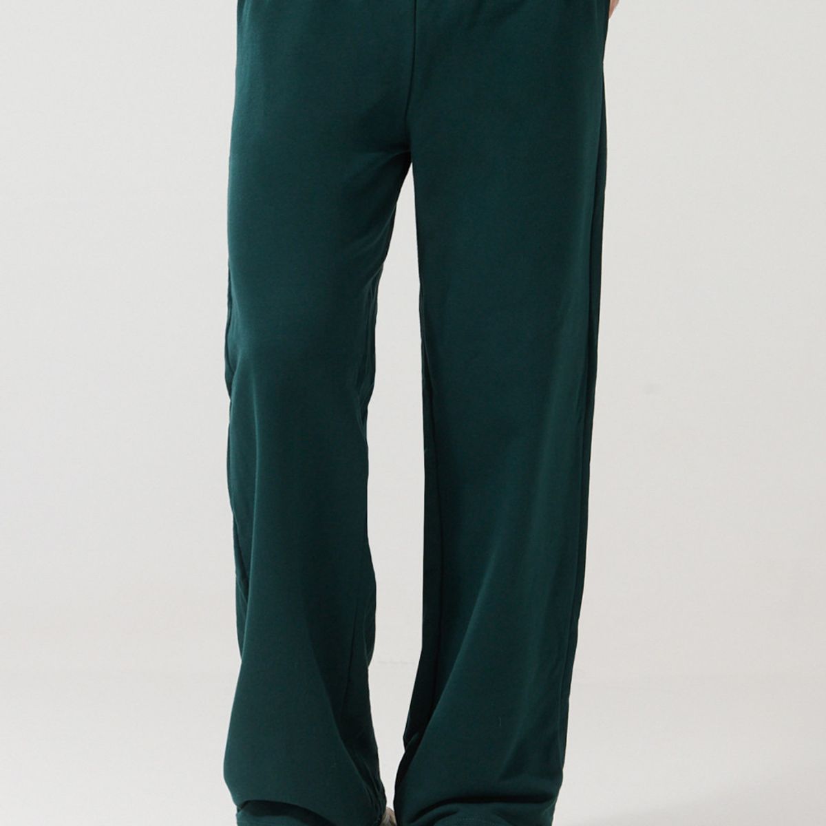 KOAJ - KOAJ Pantalón unicolor jogger con bolsillos y bota recta