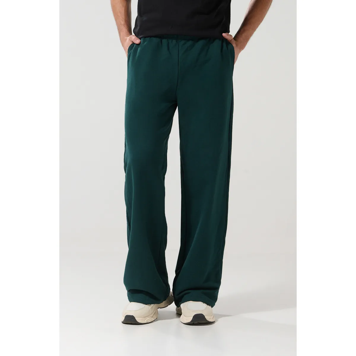 KOAJ - KOAJ Pantalón unicolor jogger con bolsillos y bota recta