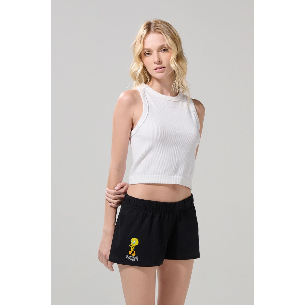KOAJ - KOAJ Short en algodón negro con diseño de Looney Tunes Mujer