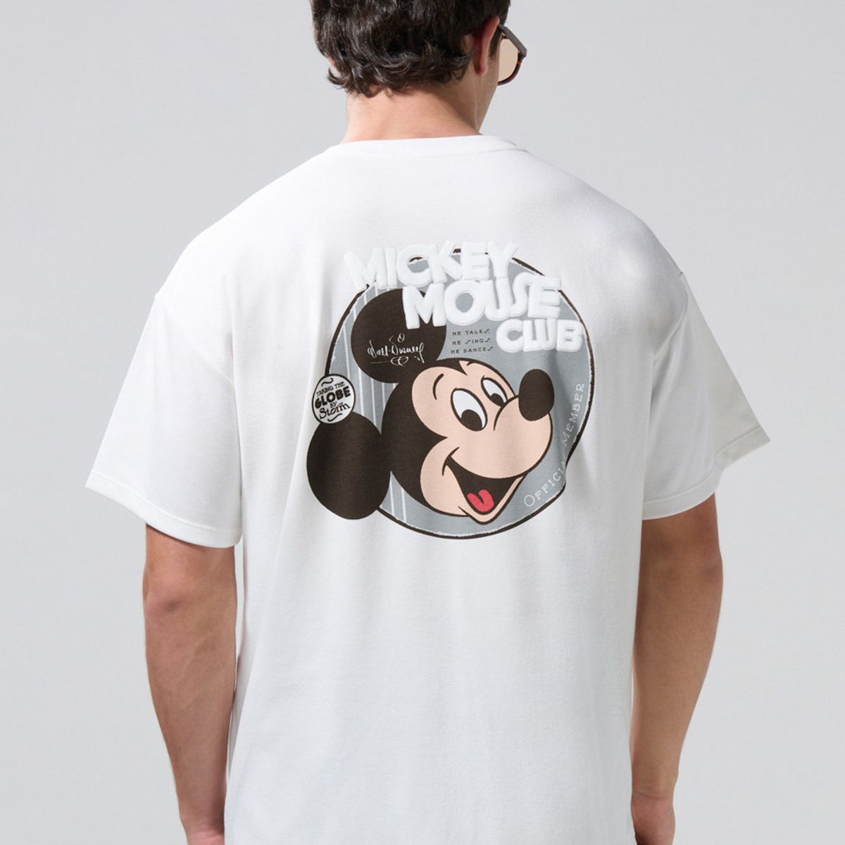 KOAJ - KOAJ Camiseta oversize crema manga corta de Mickey & Friends Hombre