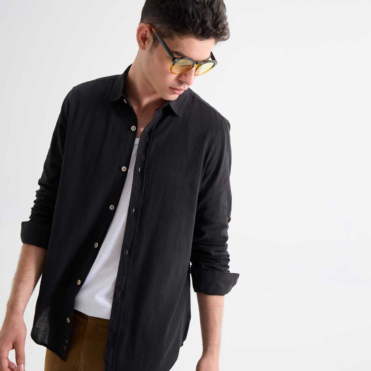 SEVEN SEVEN - Camisa De Hombre  Color Negro Marca Seven Seven #45012103