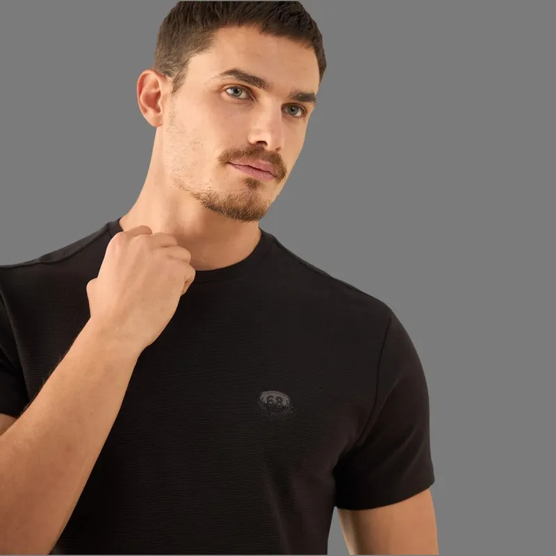 ESPRIT - Esprit Camiseta de Hombre con Logo Bordado Premium