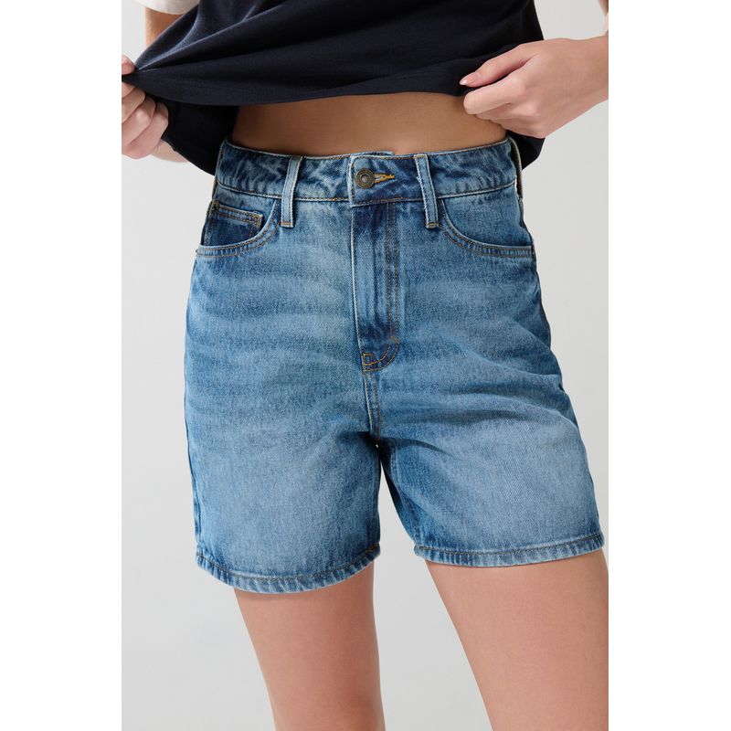 KOAJ - KOAJ Short azul claro en jean con súper tiro alto y bolsillo Short azul claro en jean con súper tiro alto y bolsillo Mujer