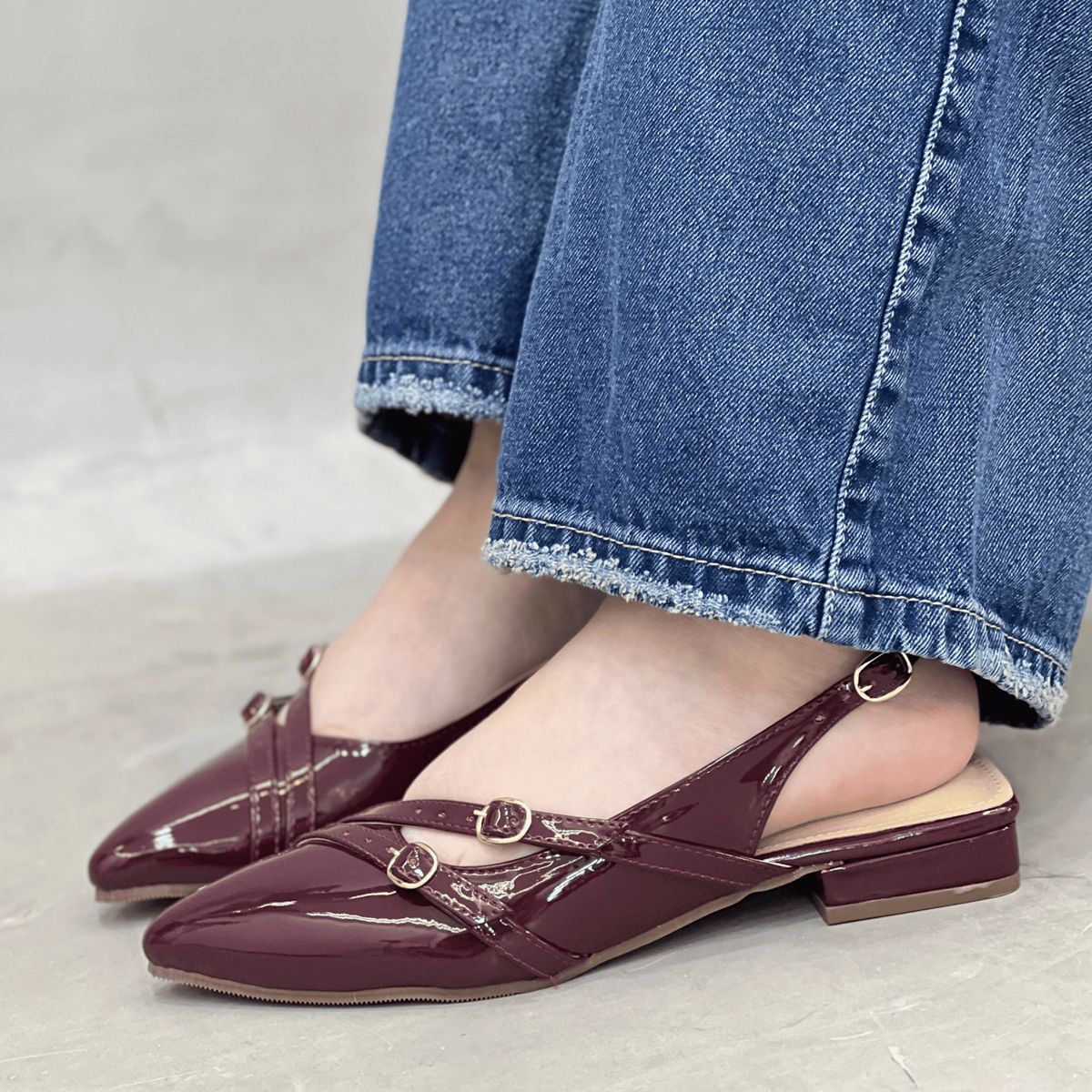 GENERICO - Baletas tipo slingback en charol