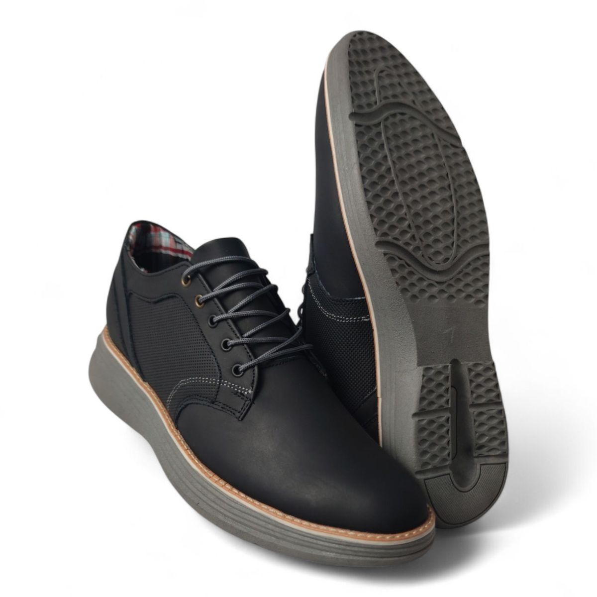 CALZADO CON ALTURA MONSERRATE - Zapatos en CUERO para hombre marca Monserrate Ref Tucán color Negro