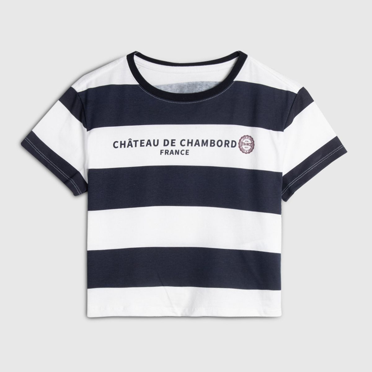 KOAJ - KOAJ Camiseta crop top crema con rayas y diseño college Niña