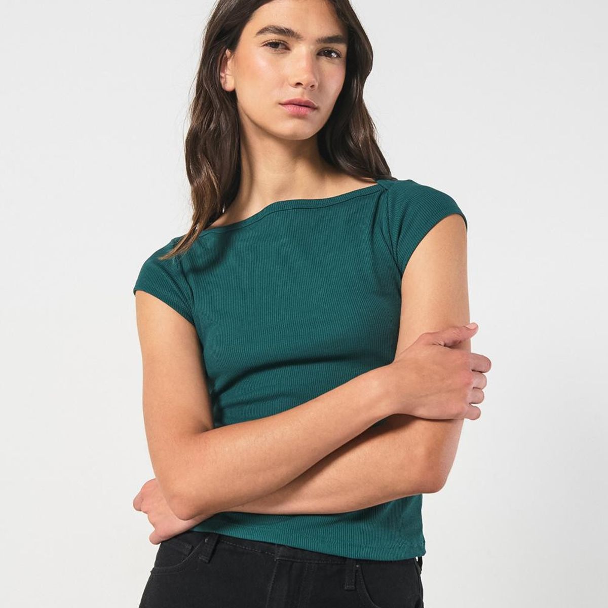 KOAJ - KOAJ Camiseta unicolor con manga corta y cuello bandeja Mujer