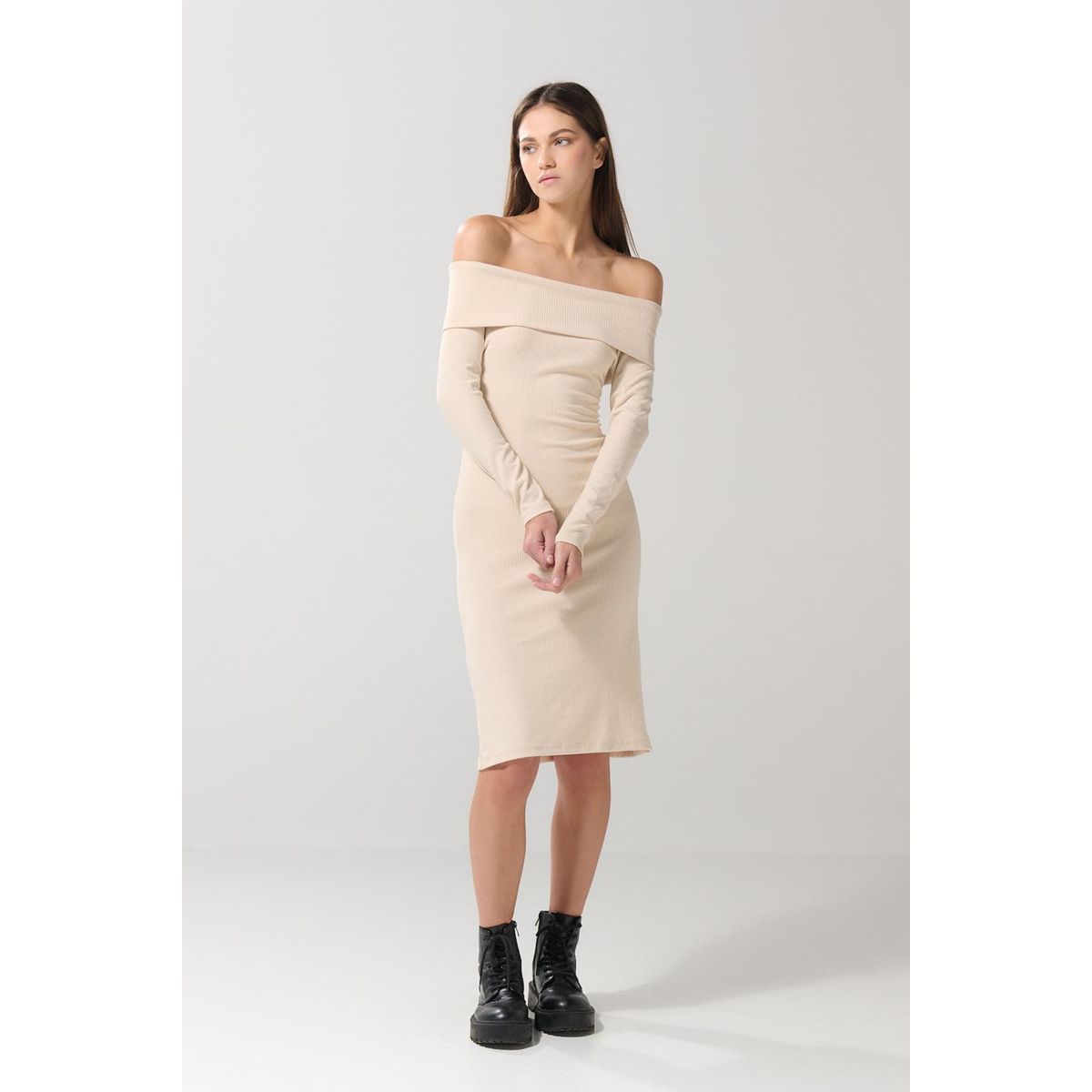 KOAJ - KOAJ Vestido largo unicolor ajustado con escote bandeja Mujer