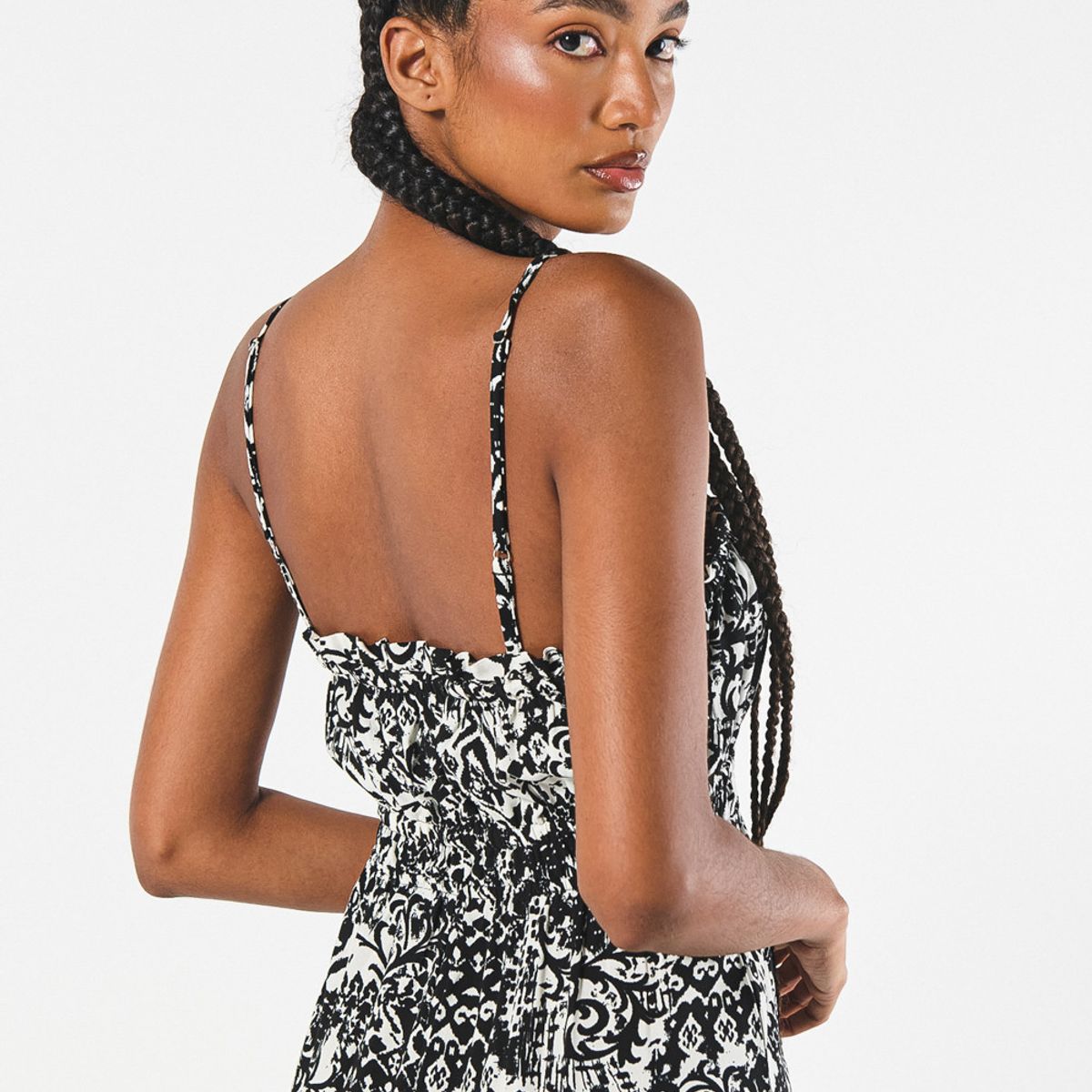 KOAJ - KOAJ VESTIDO EN RAYON/ESTAMPADO/ ESCOTE RECTO CON VOLANTE Y  Mujer
