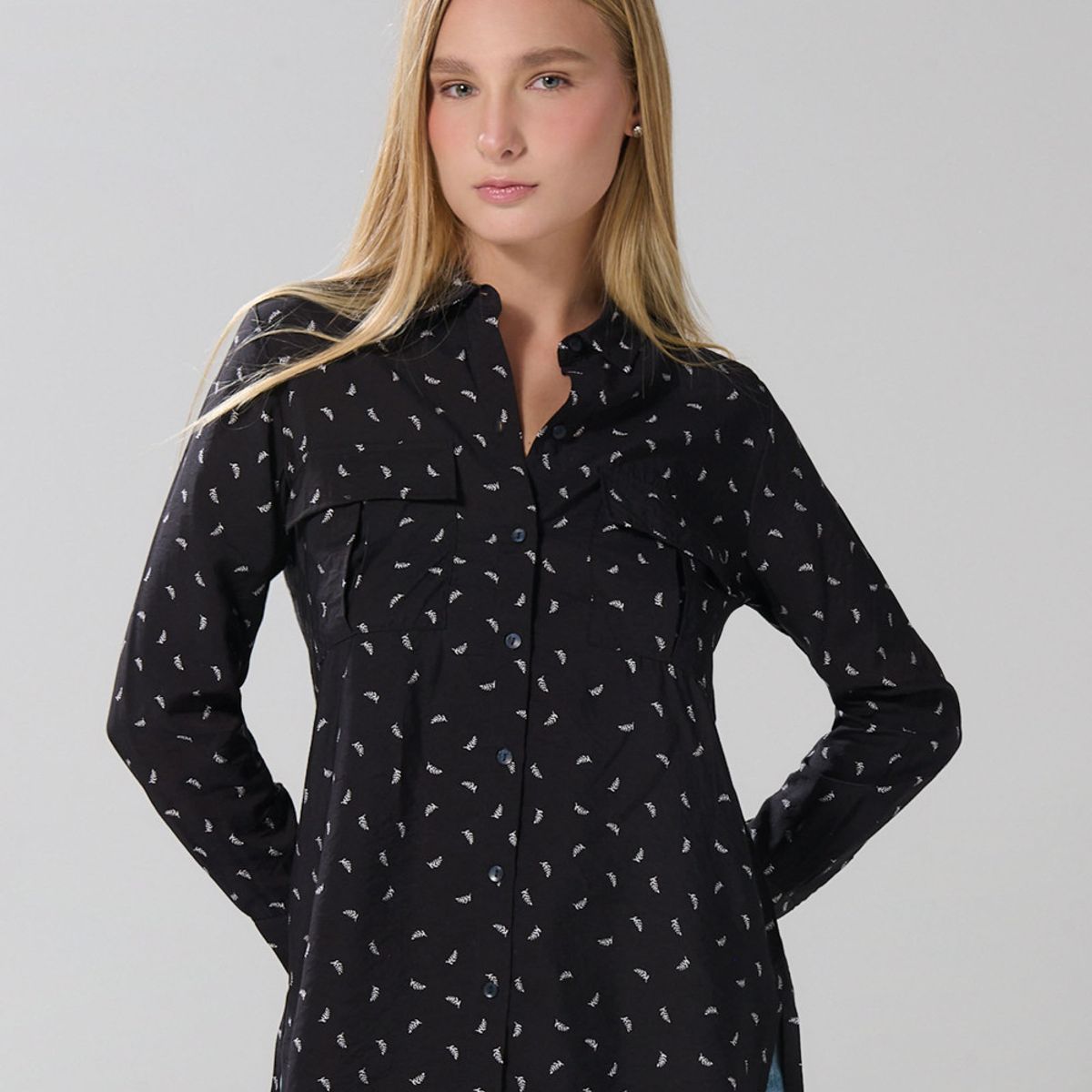 KOAJ - KOAJ Blusa unicolor a rayas con manga larga y bolsillos Mujer