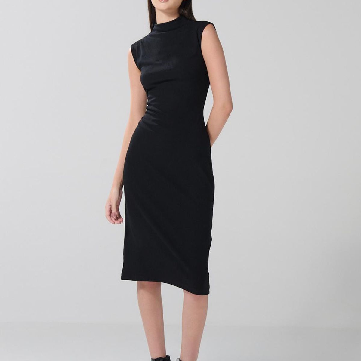 KOAJ - KOAJ Vestido largo unicolor ajustado en rib con manga sisa Mujer