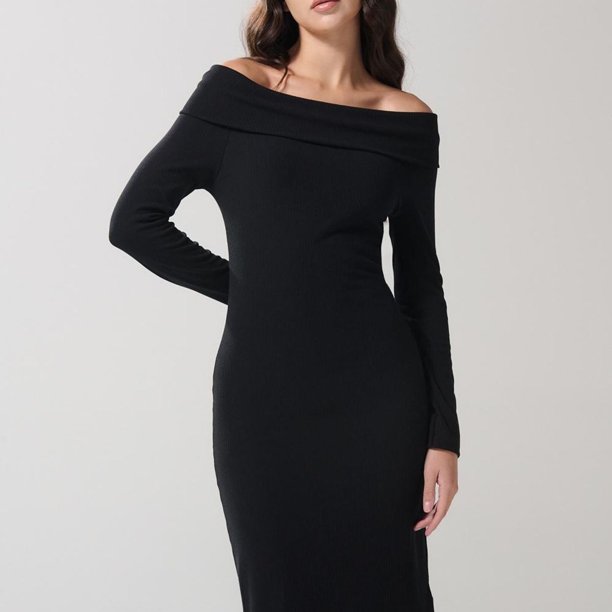 KOAJ - KOAJ Vestido largo unicolor ajustado con escote bandeja Mujer